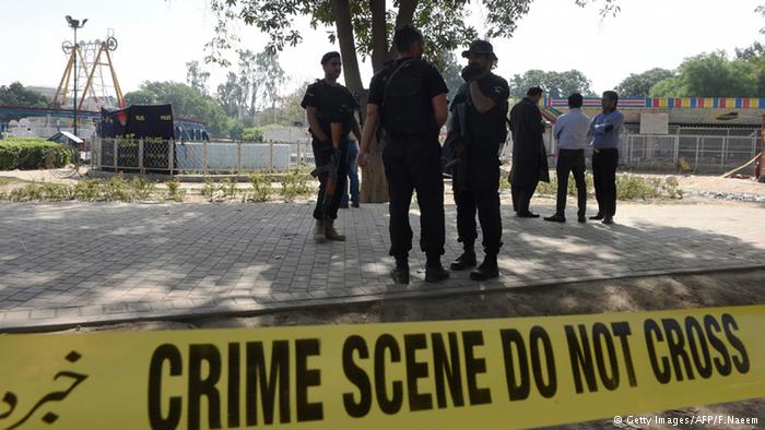Pakistani police arrest hundreds in connection with Lahore attack